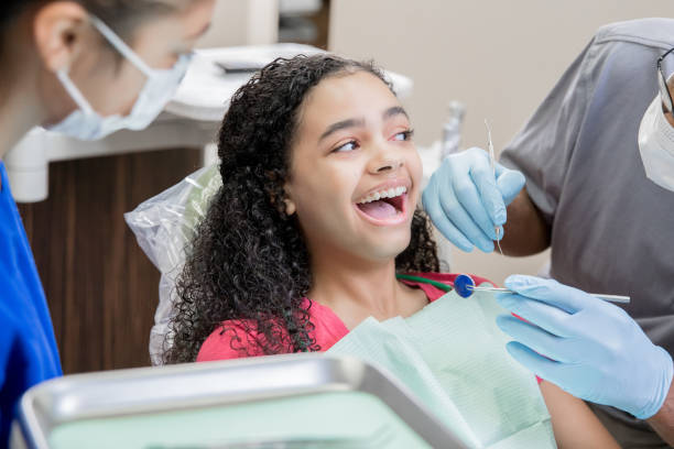 Best Knocked-Out Tooth Emergency  in Girard, KS